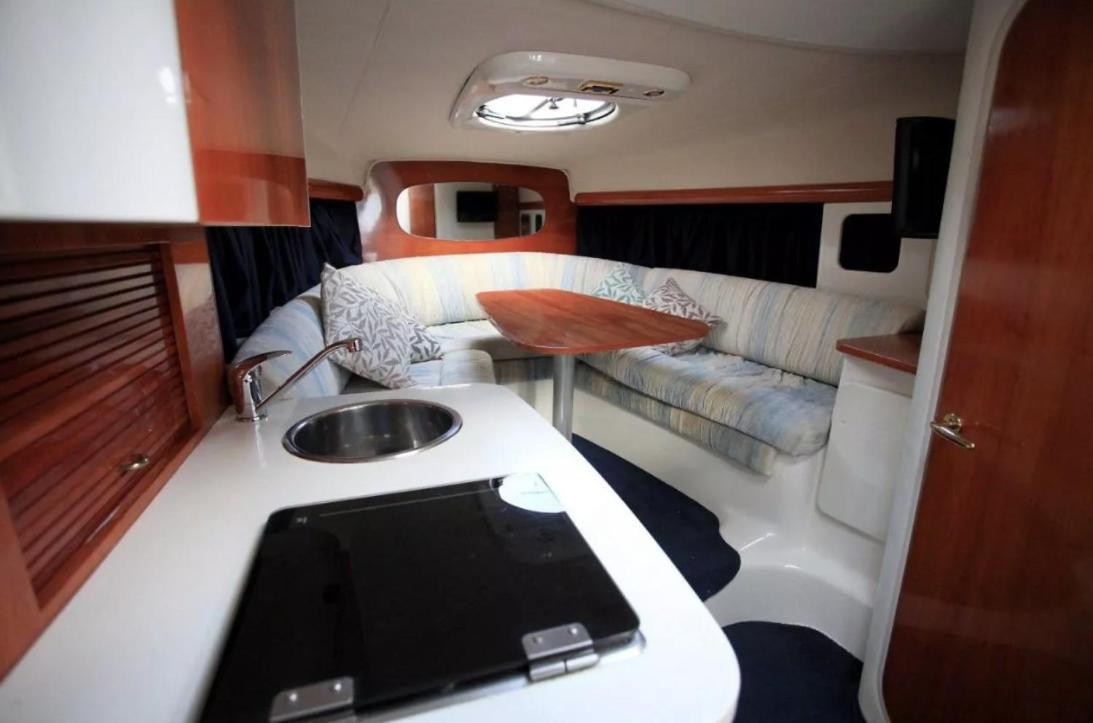 Bea Boat Charter Hotell Menton Eksteriør bilde