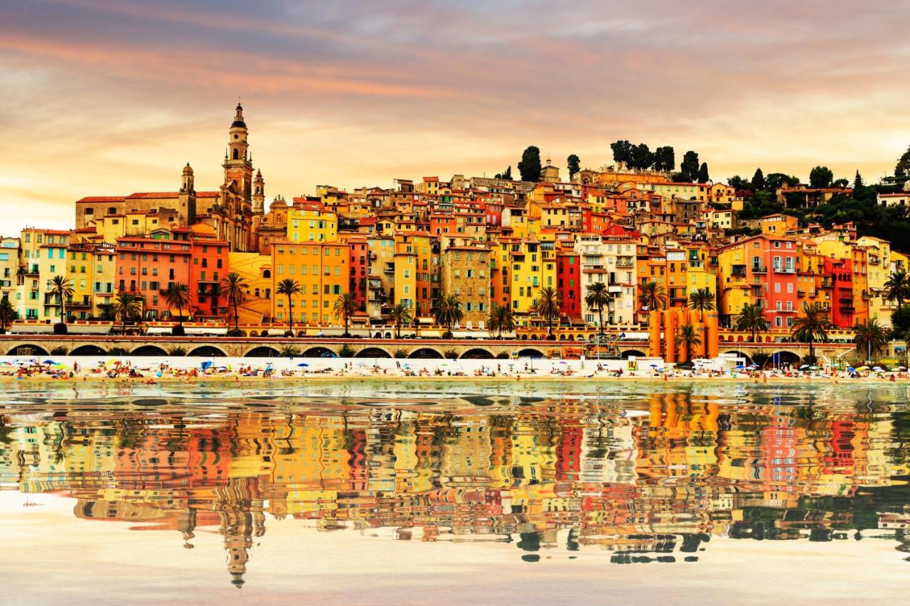 Bea Boat Charter Hotell Menton Eksteriør bilde